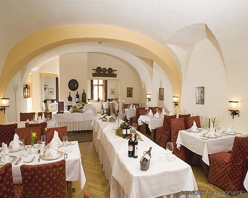 Hotel Sauerhof Baden Restoran fotoğraf